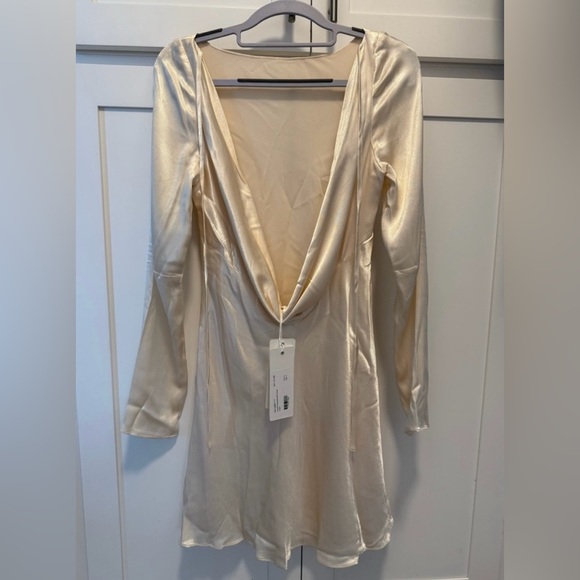Shona Joy La Lune Long Sleeve Backless Mini Dress Cream Size 10 US / 14 AU - Picture 5 of 5